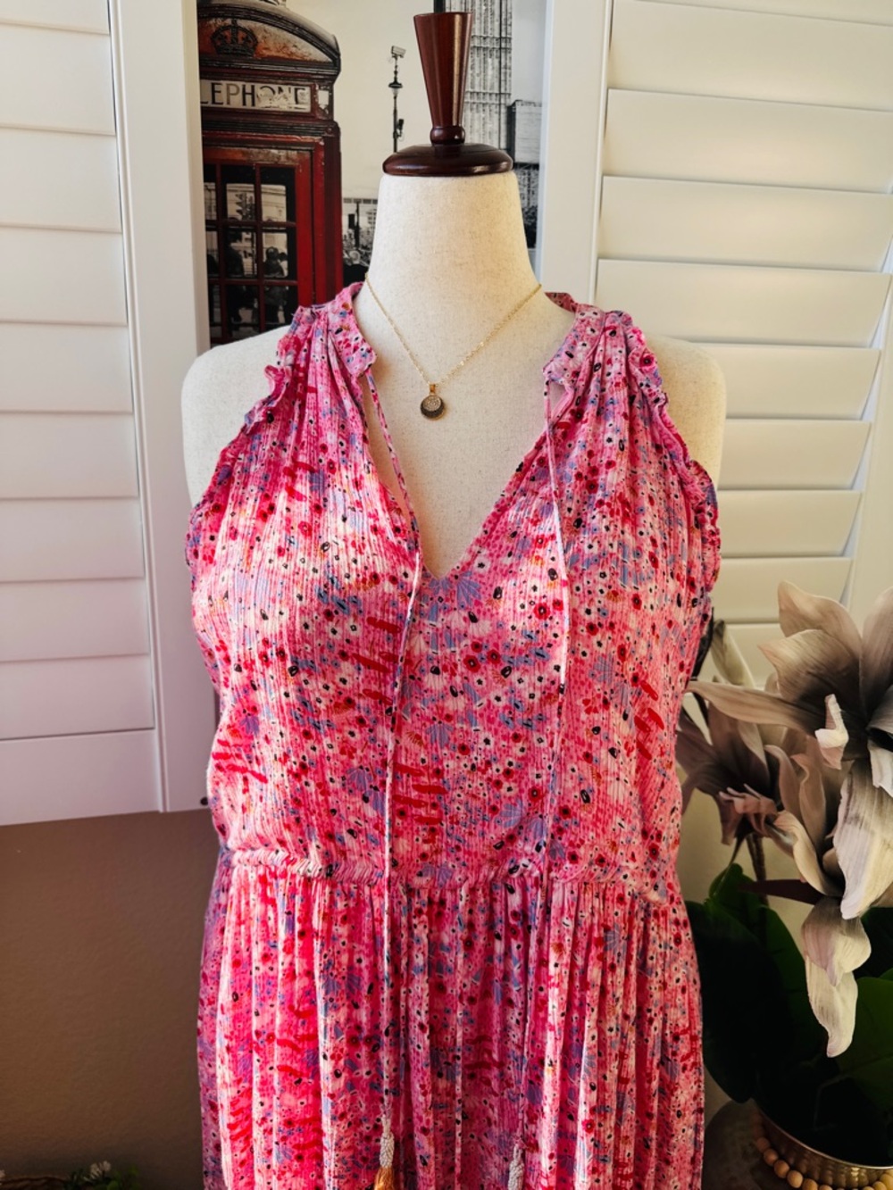 Black Tape_ Size XL.  Pink Floral Pleated Maxi Dress with V-Neck